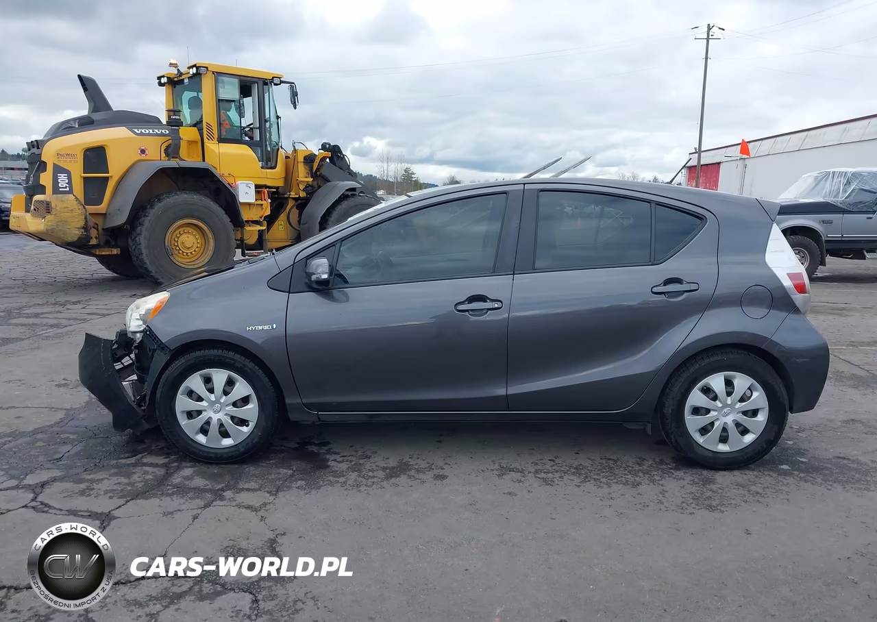 2012 Toyota Prius C One VIN:JTDKDTB34C1526748 - 14