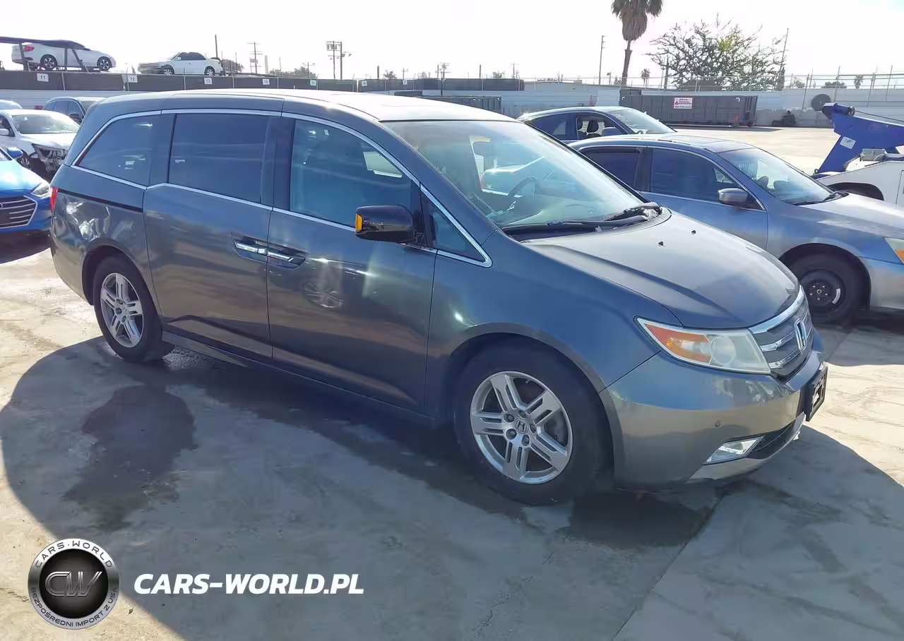 2012 Honda Odyssey Touring-Touring Elite