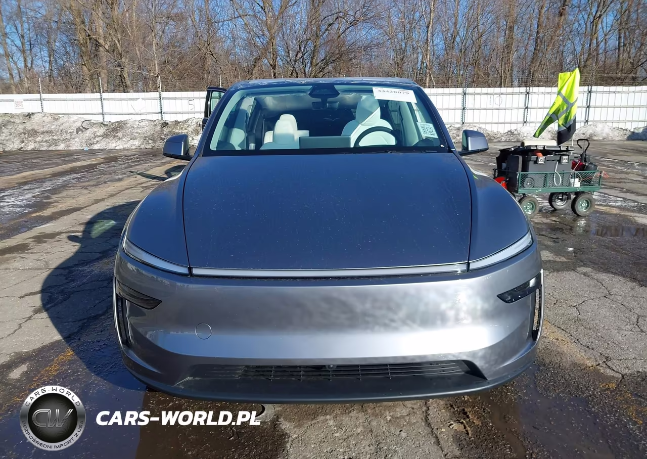 2026 Tesla Model Y Long Range Launch Series-Premium All-Wheel Drive VIN:7SAYGDEE7TF567082 - 12