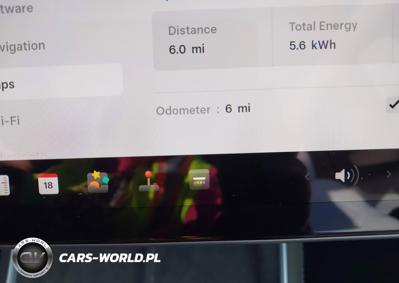 2026 Tesla Model Y Long Range Launch Series-Premium All-Wheel Drive VIN:7SAYGDEE7TF567082 - 15