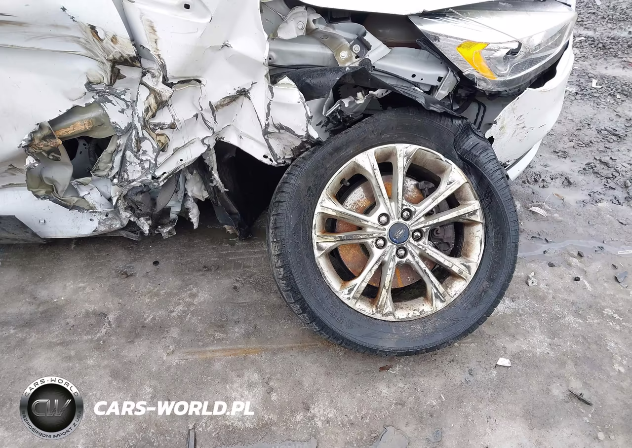 2018 Ford Escape Sel VIN:1FMCU9HD8JUA98620 - 6