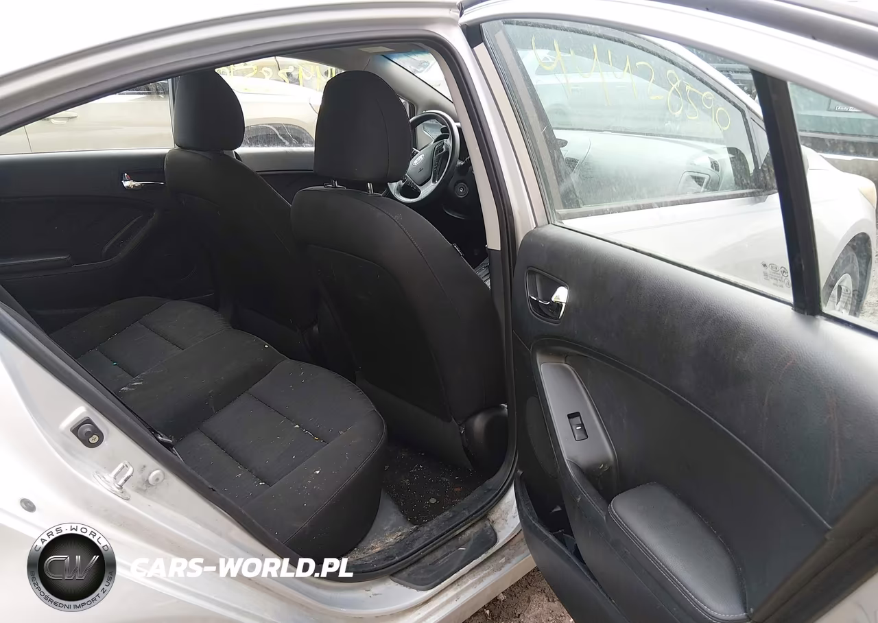 2016 Kia Forte Lx VIN:KNAFK4A61G5439393 - 8