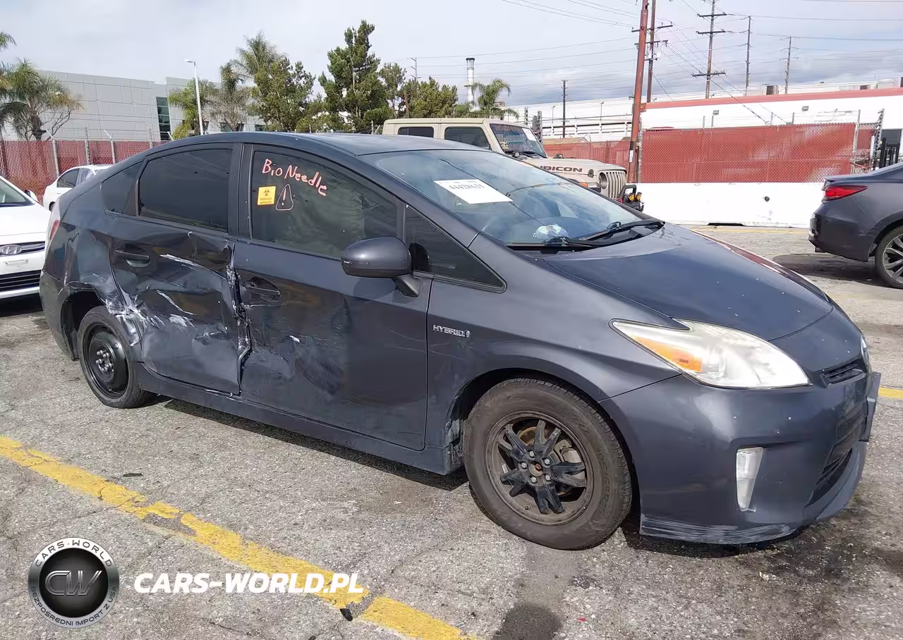 2013 Toyota Prius Two