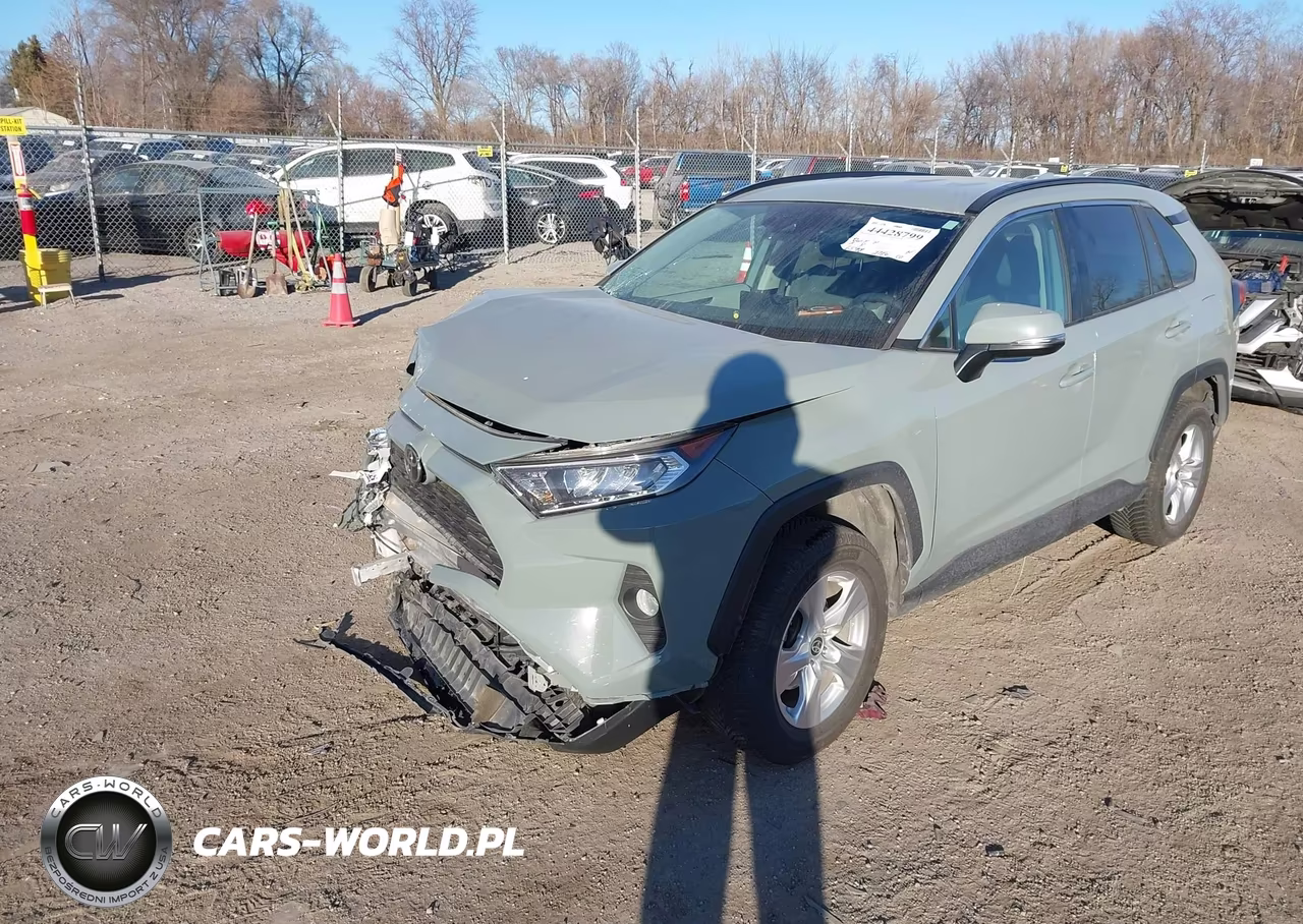 2021 Toyota Rav4 Xle VIN:2T3P1RFVXMW229497 - 2
