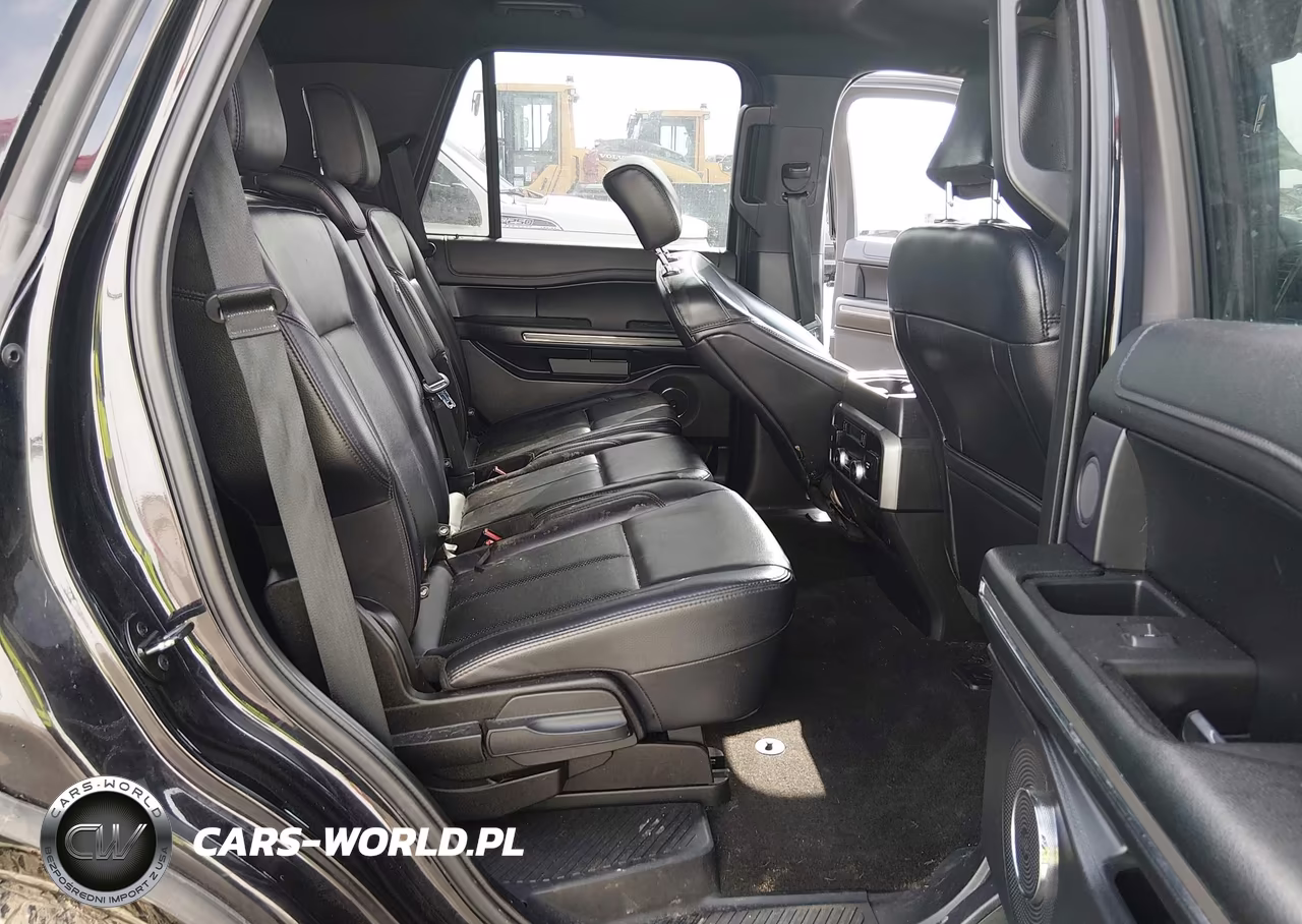 2019 Ford Expedition Xlt VIN:1FMJU1JT8KEA46667 - 8