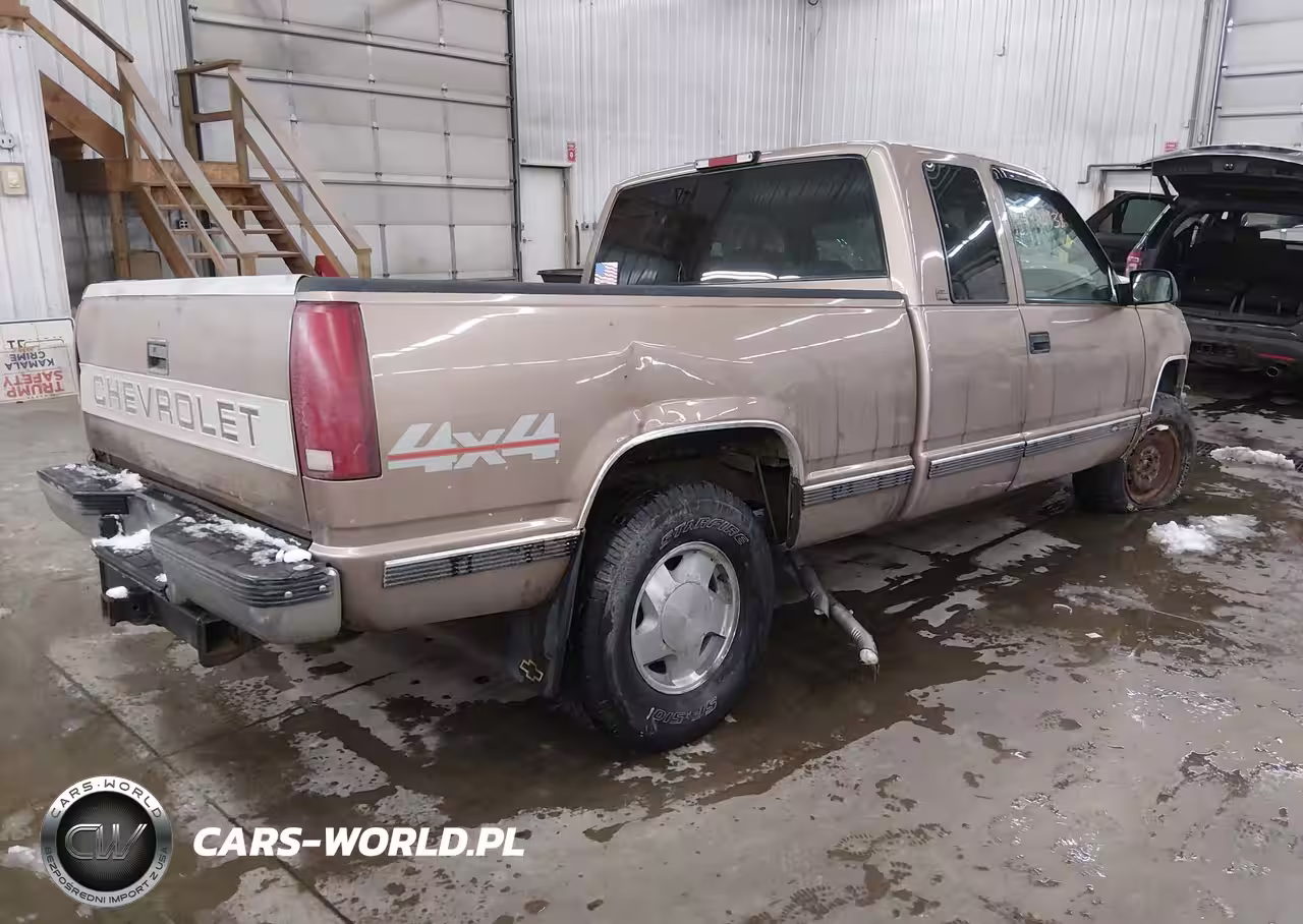 1997 Chevrolet K1500 Fleetside VIN:1GCEK19R3VE153473 - 4