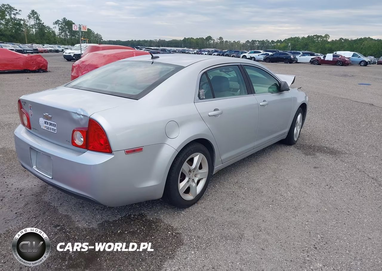 2009 Chevrolet Malibu Ls VIN:1G1ZG57B79F239555 - 4