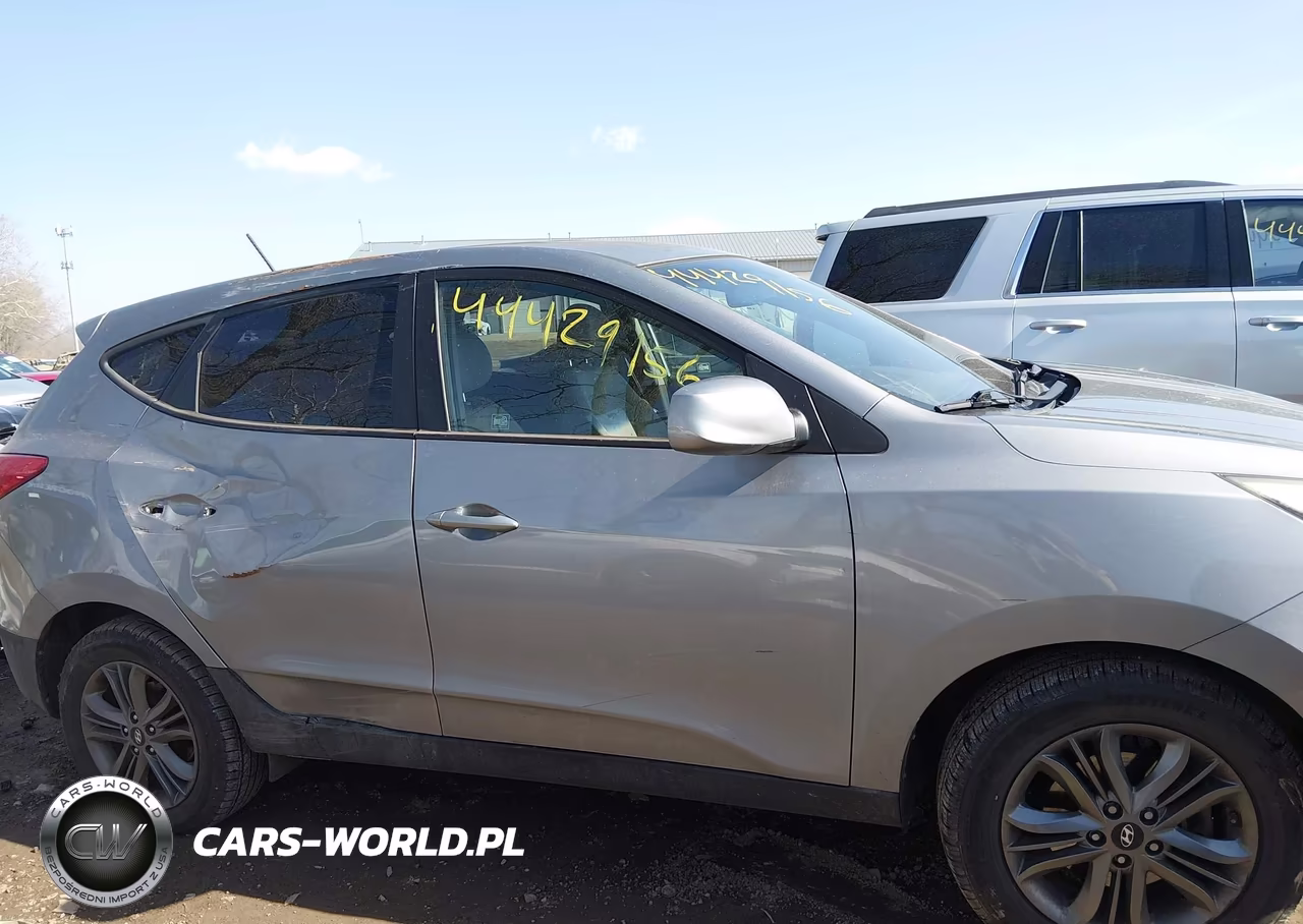 2015 Hyundai Tucson Gls VIN:KM8JTCAF9FU110980 - 13