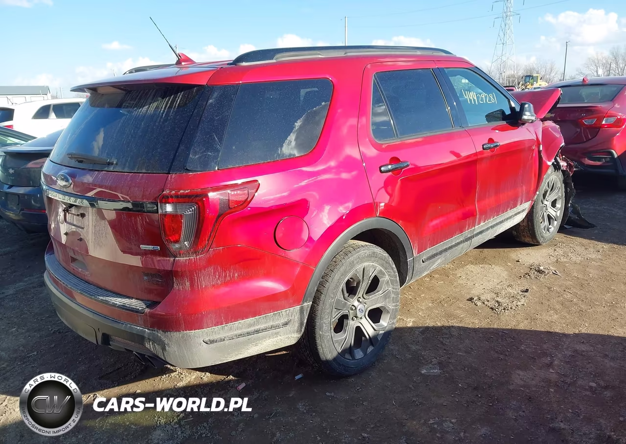2018 Ford Explorer Sport VIN:1FM5K8GT3JGC67149 - 4