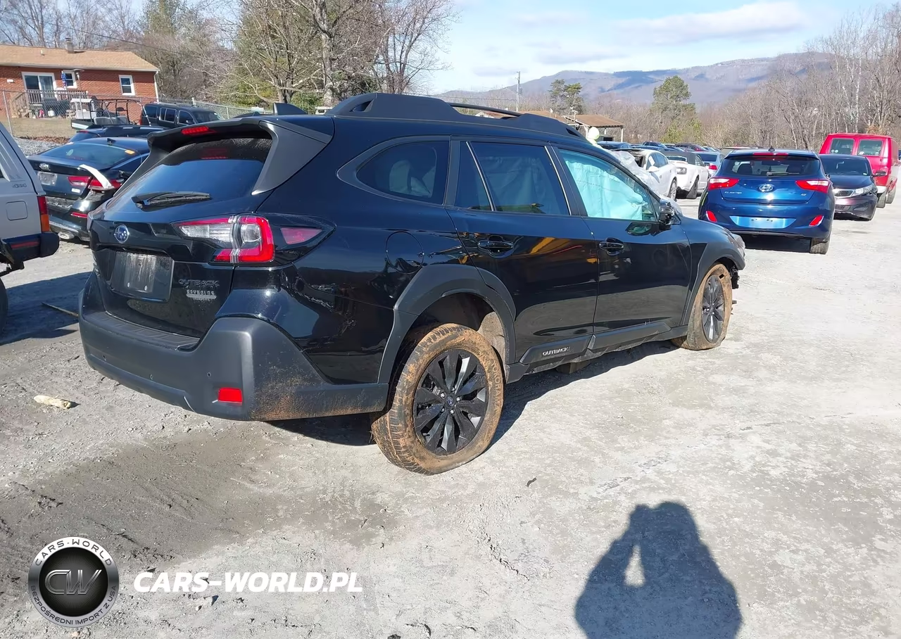 2024 Subaru Outback Onyx Edition VIN:4S4BTALC2R3140196 - 4
