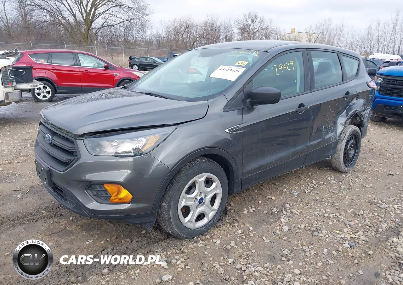 2018 Ford Escape S VIN:1FMCU0F73JUA33599 - 2