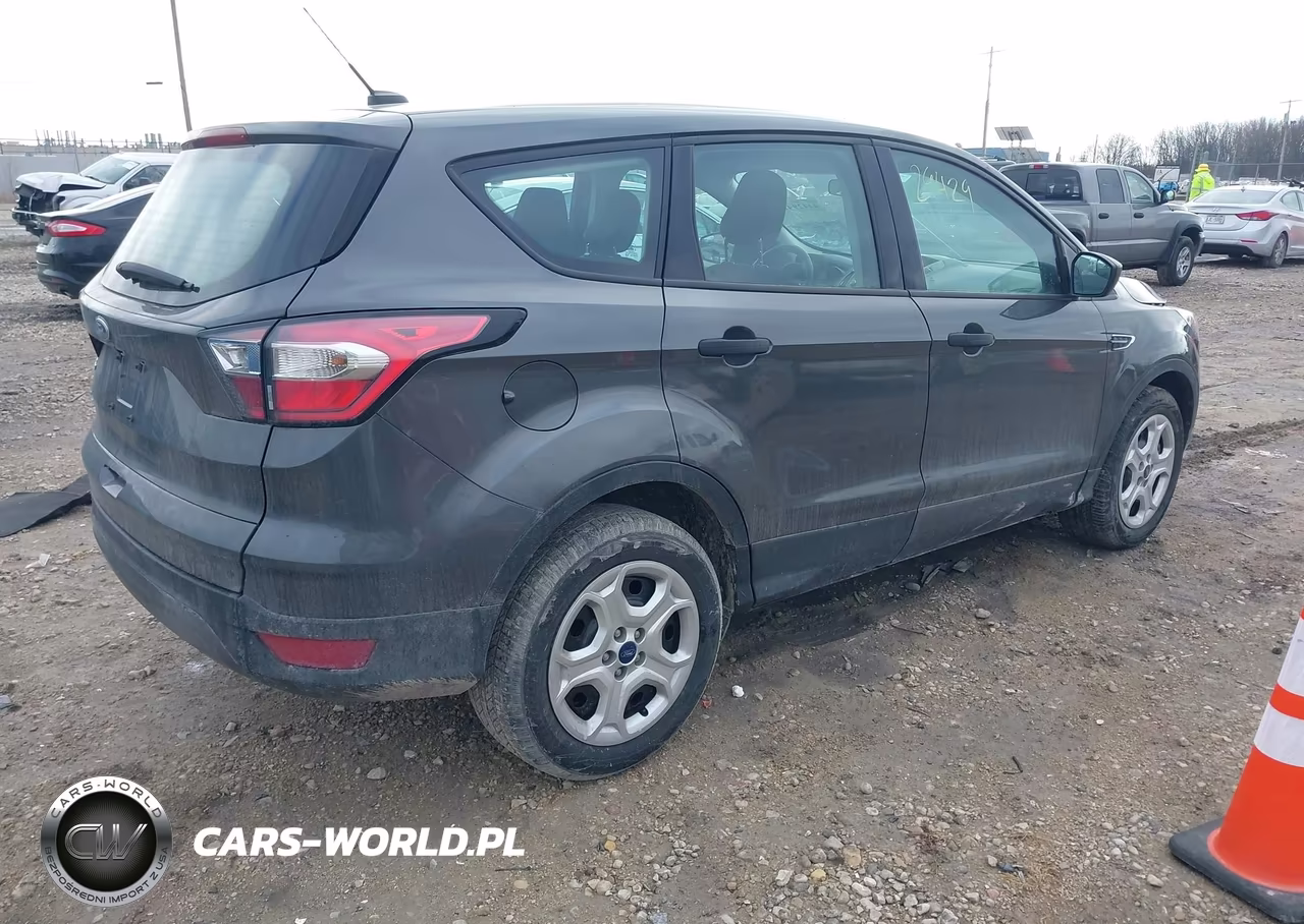 2018 Ford Escape S VIN:1FMCU0F73JUA33599 - 4