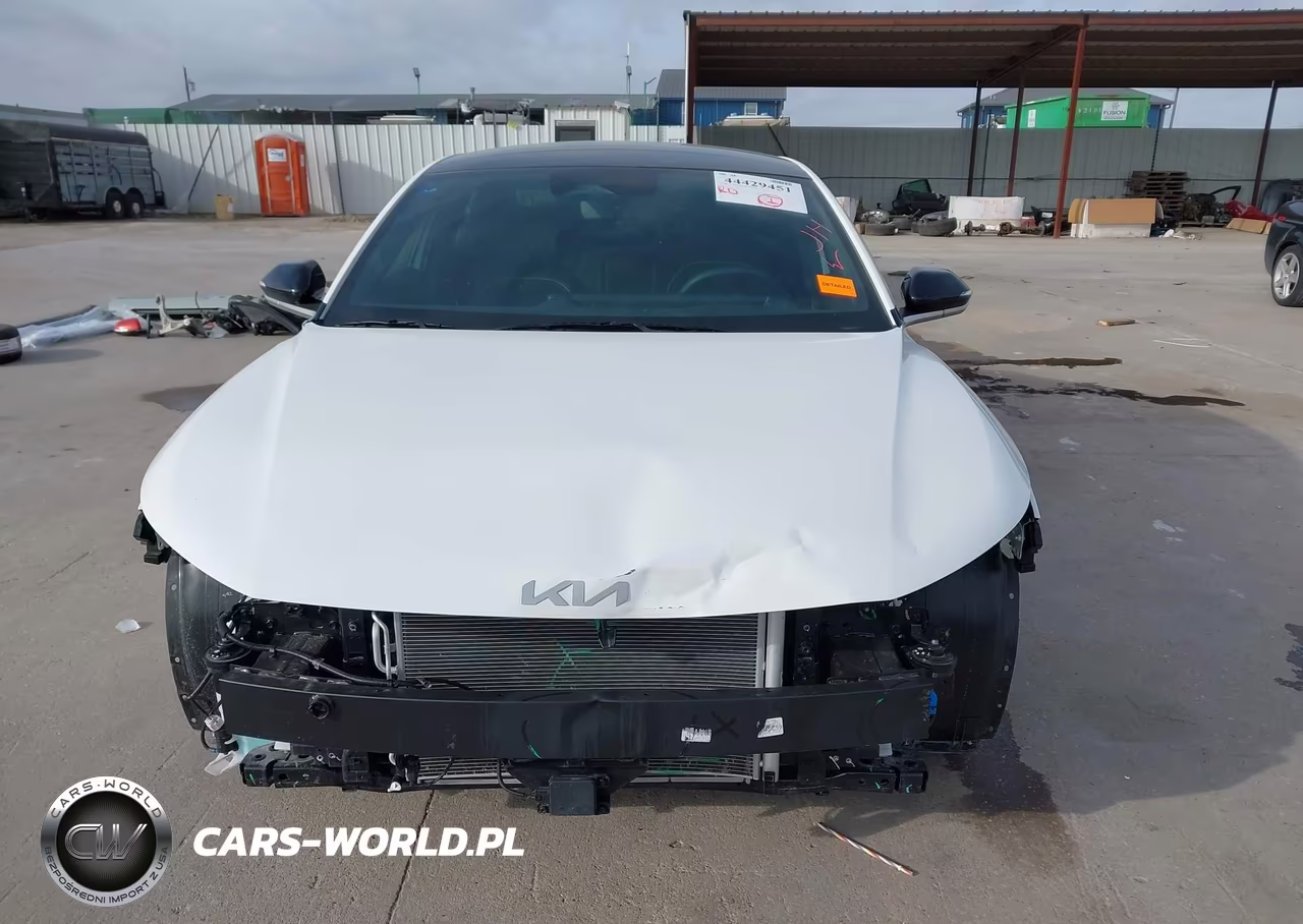 2025 Kia K4 Gt-Line VIN:3KPFW4DE8SE241692 - 13