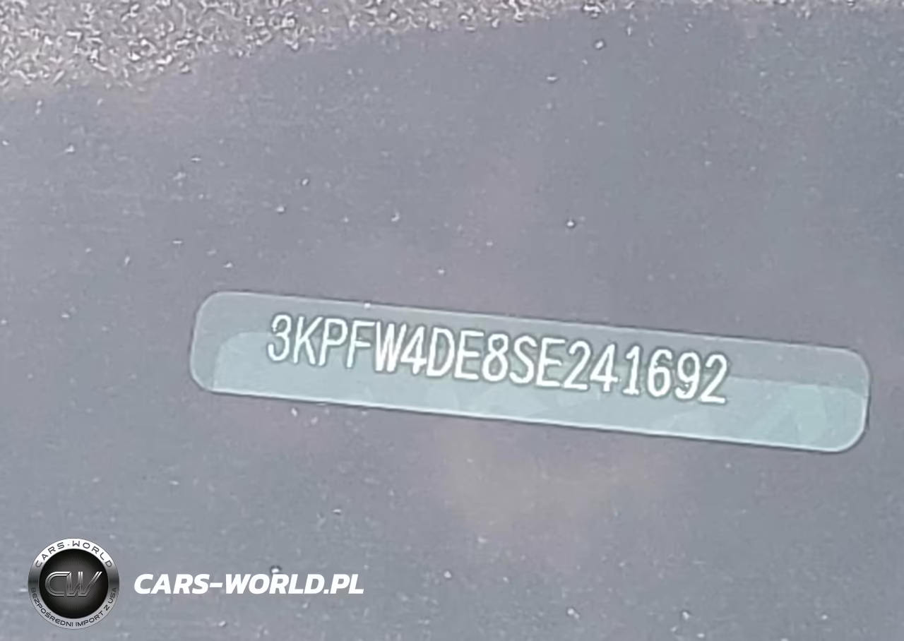 2025 Kia K4 Gt-Line VIN:3KPFW4DE8SE241692 - 18