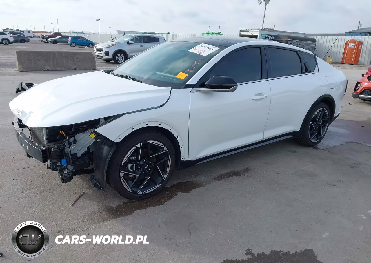 2025 Kia K4 Gt-Line VIN:3KPFW4DE8SE241692 - 2