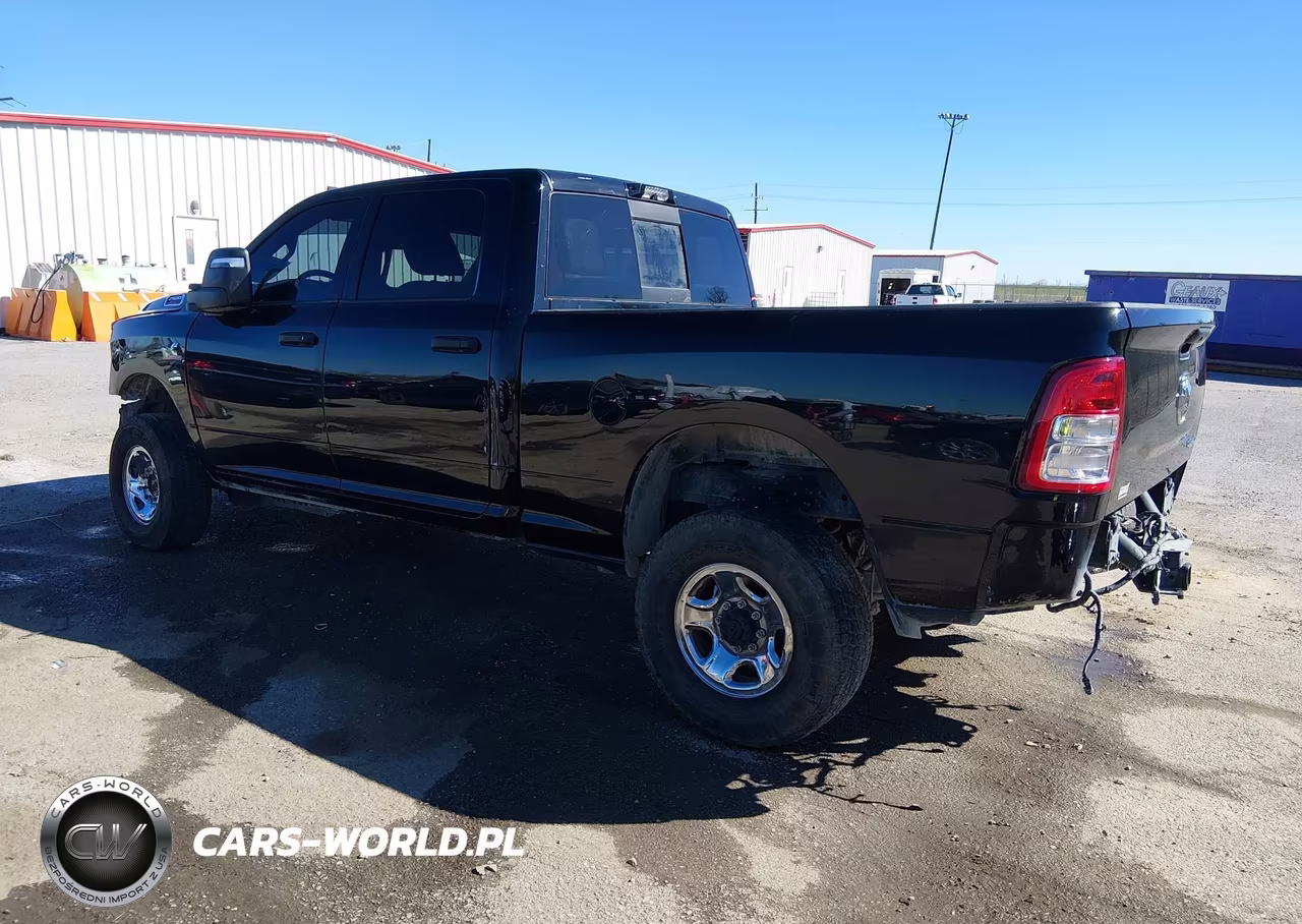 2024 Ram 2500 Tradesman 4X4 6'4 Box VIN:3C6UR5CL4RG320223 - 3
