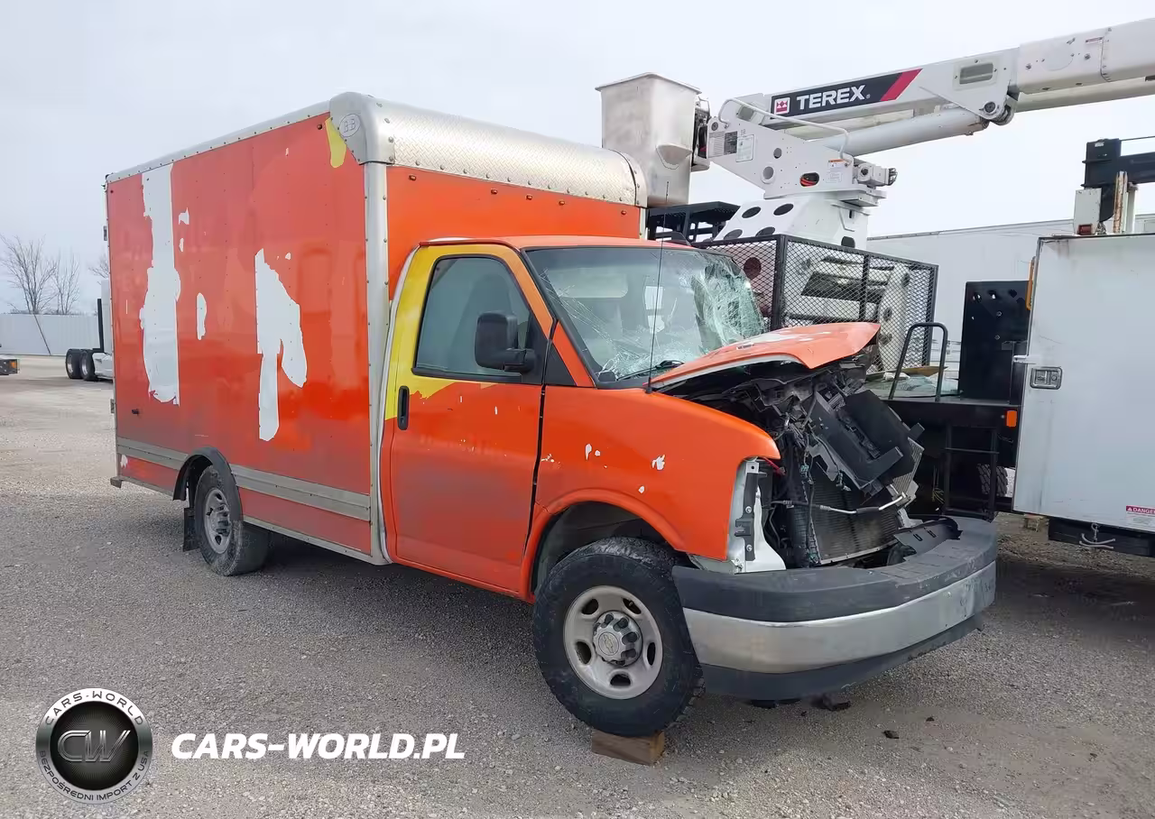 2021 Chevrolet Express Cutaway Work Van