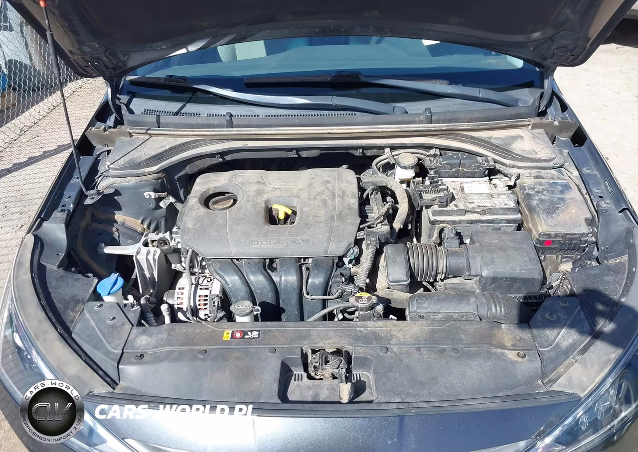 2020 Hyundai Elantra Sel VIN:5NPD84LF5LH622330 - 10