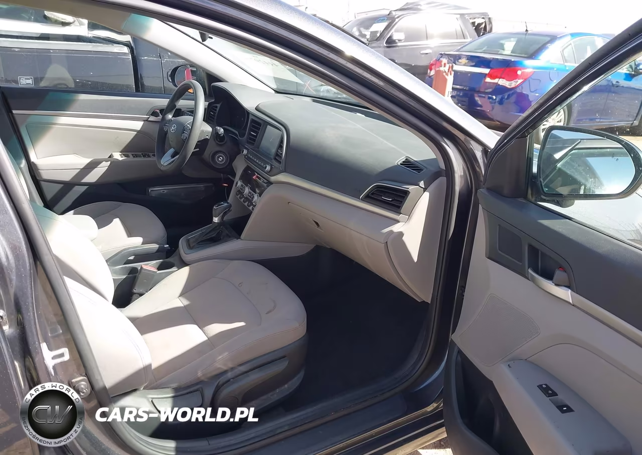 2020 Hyundai Elantra Sel VIN:5NPD84LF5LH622330 - 5