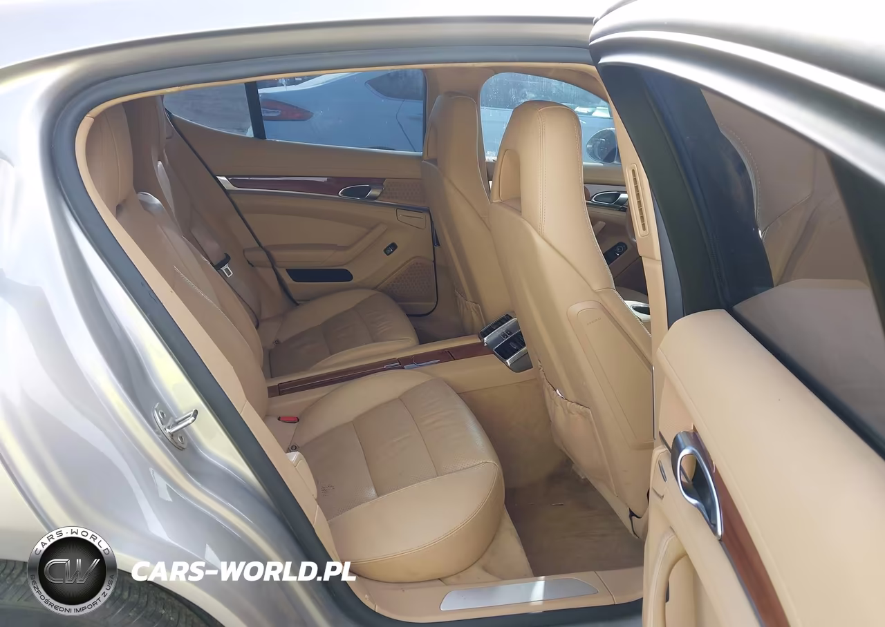 2011 Porsche Panamera 4 VIN:WP0AA2A71BL017173 - 8