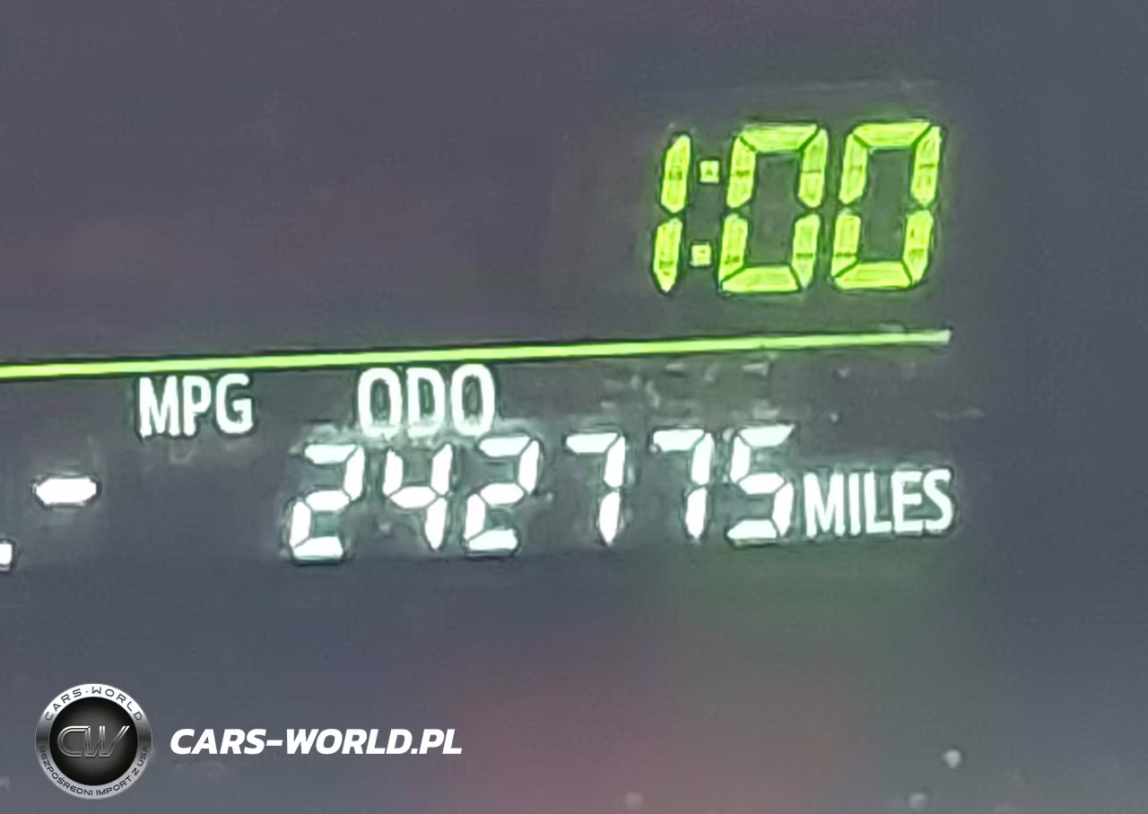 2014 Toyota Prius V Two VIN:JTDZN3EU9EJ009142 - 14