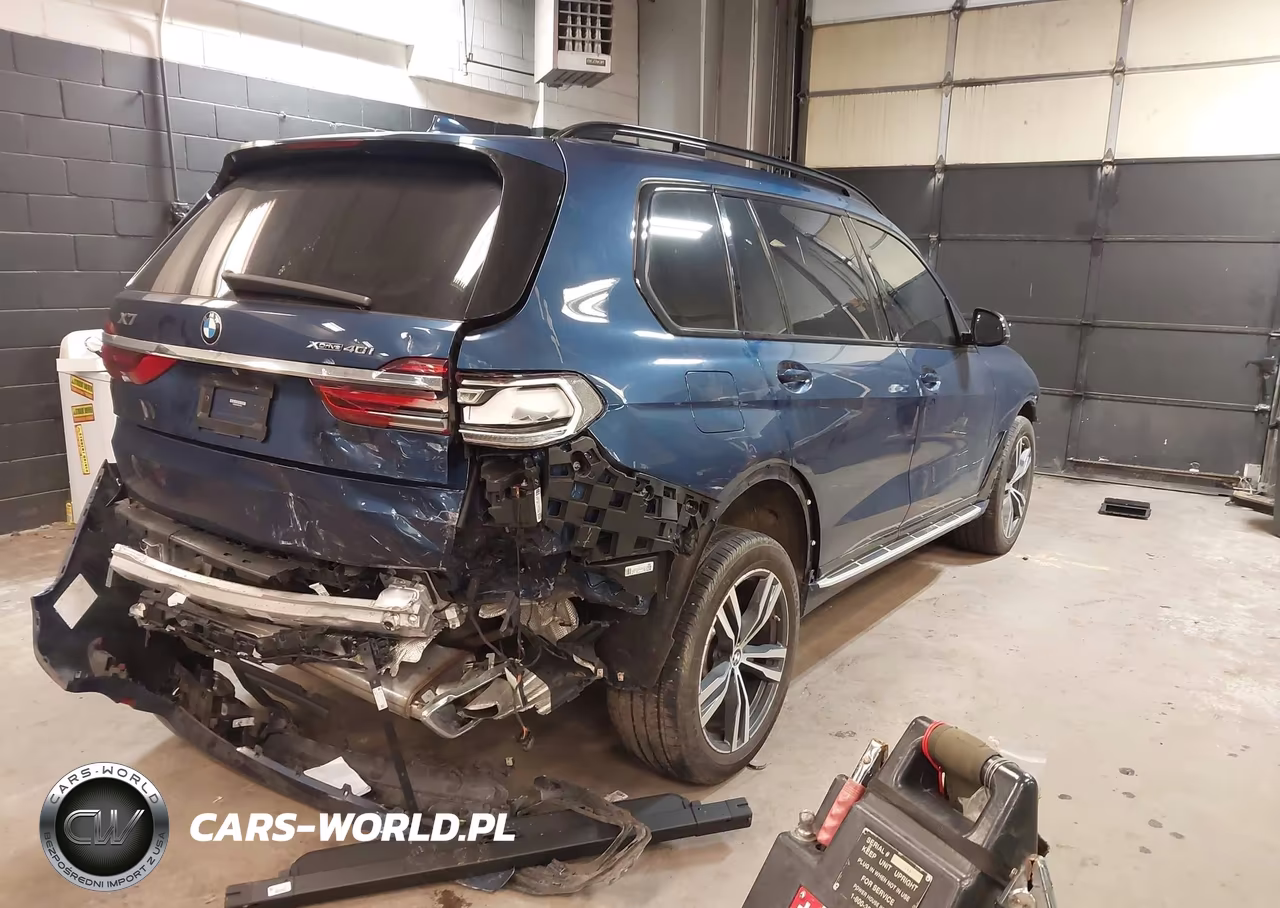 2021 BMW X7 xDrive40I VIN:5UXCW2C03M9E70013 - 4