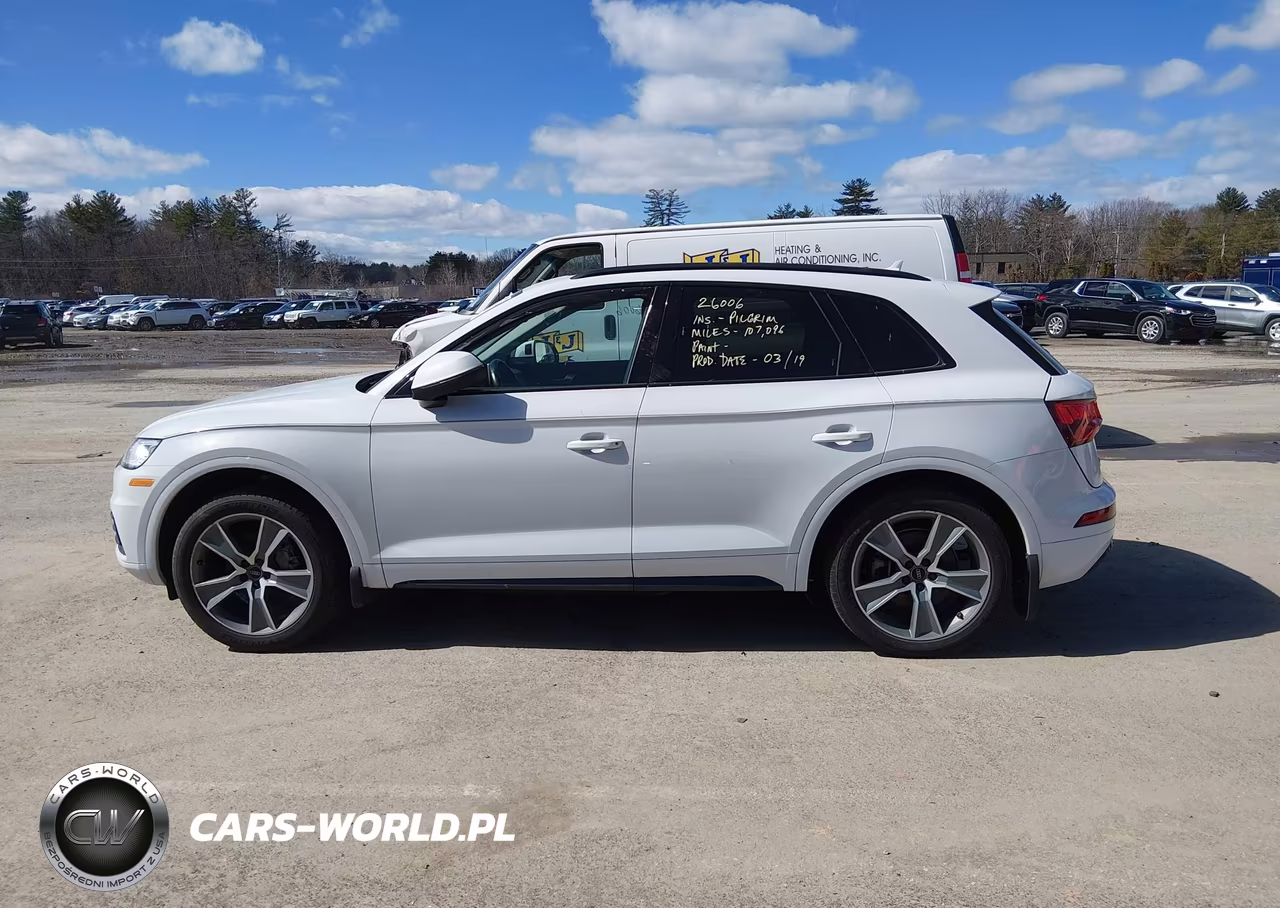 2019 Audi Q5 45 Premium VIN:WA1BNAFY2K2076933 - 14