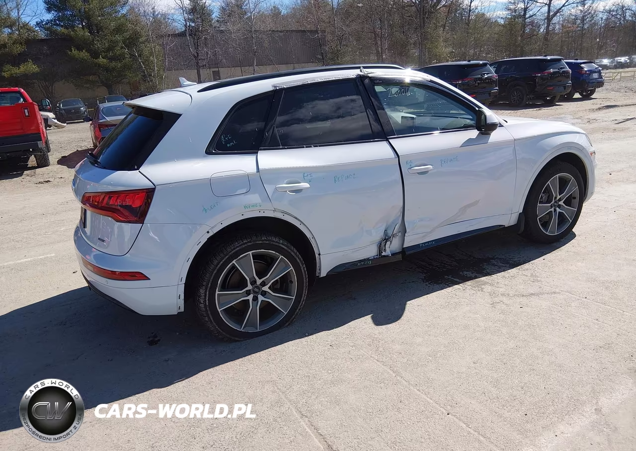 2019 Audi Q5 45 Premium VIN:WA1BNAFY2K2076933 - 4