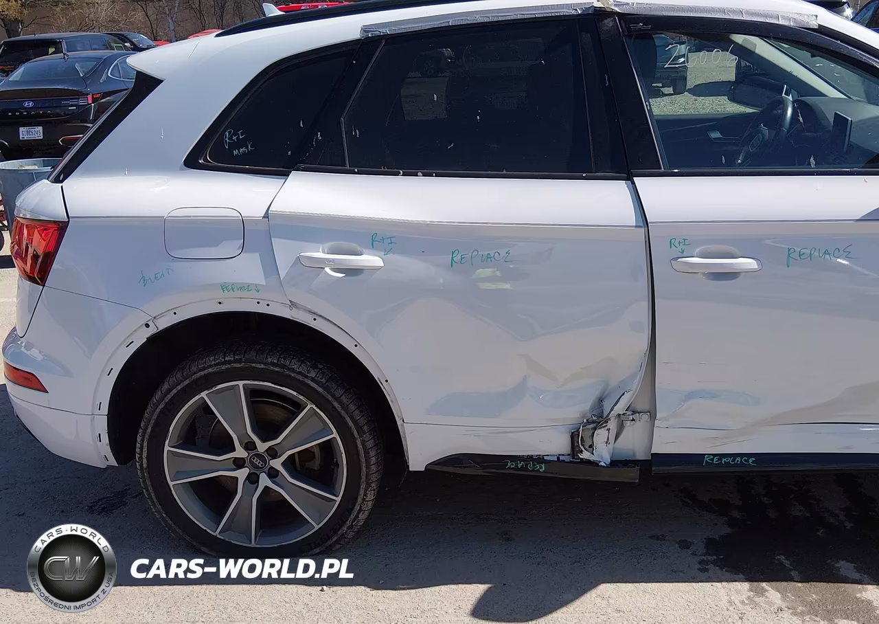2019 Audi Q5 45 Premium VIN:WA1BNAFY2K2076933 - 6