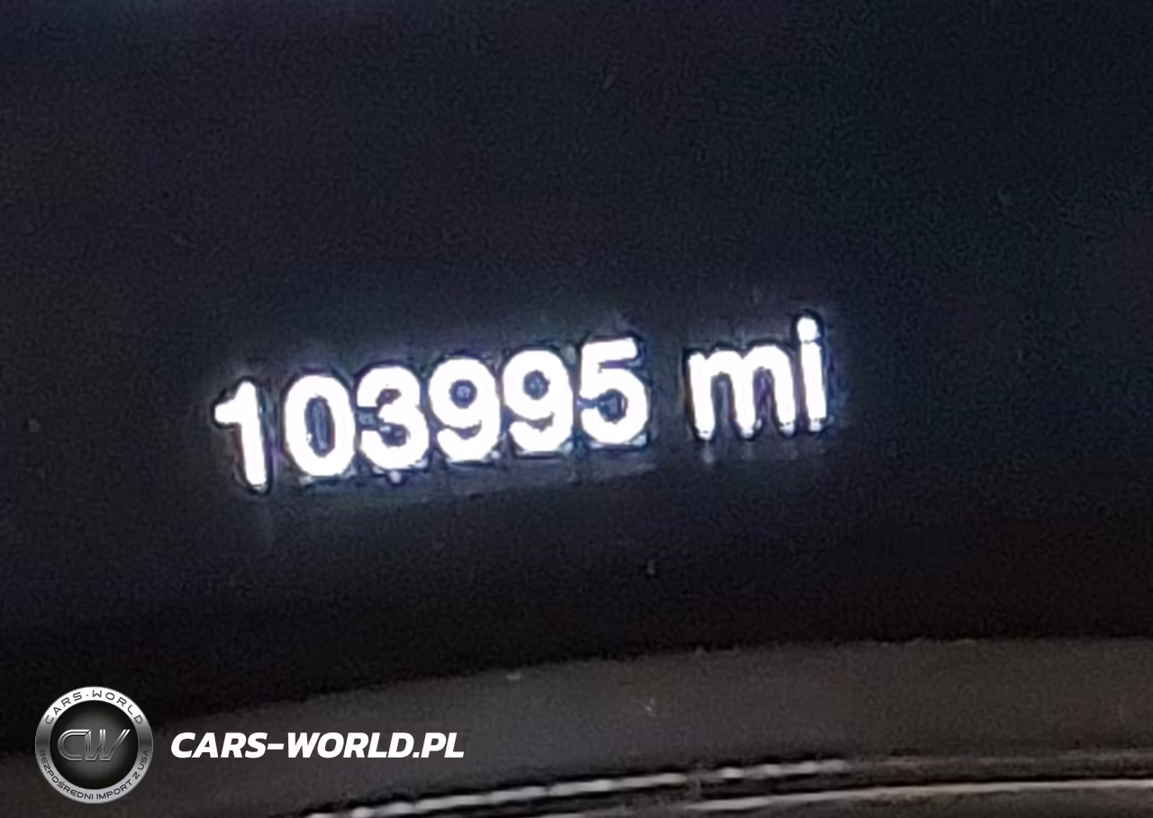 2018 Jeep Grand Cherokee Altitude 4X4 VIN:1C4RJFAG2JC376394 - 16