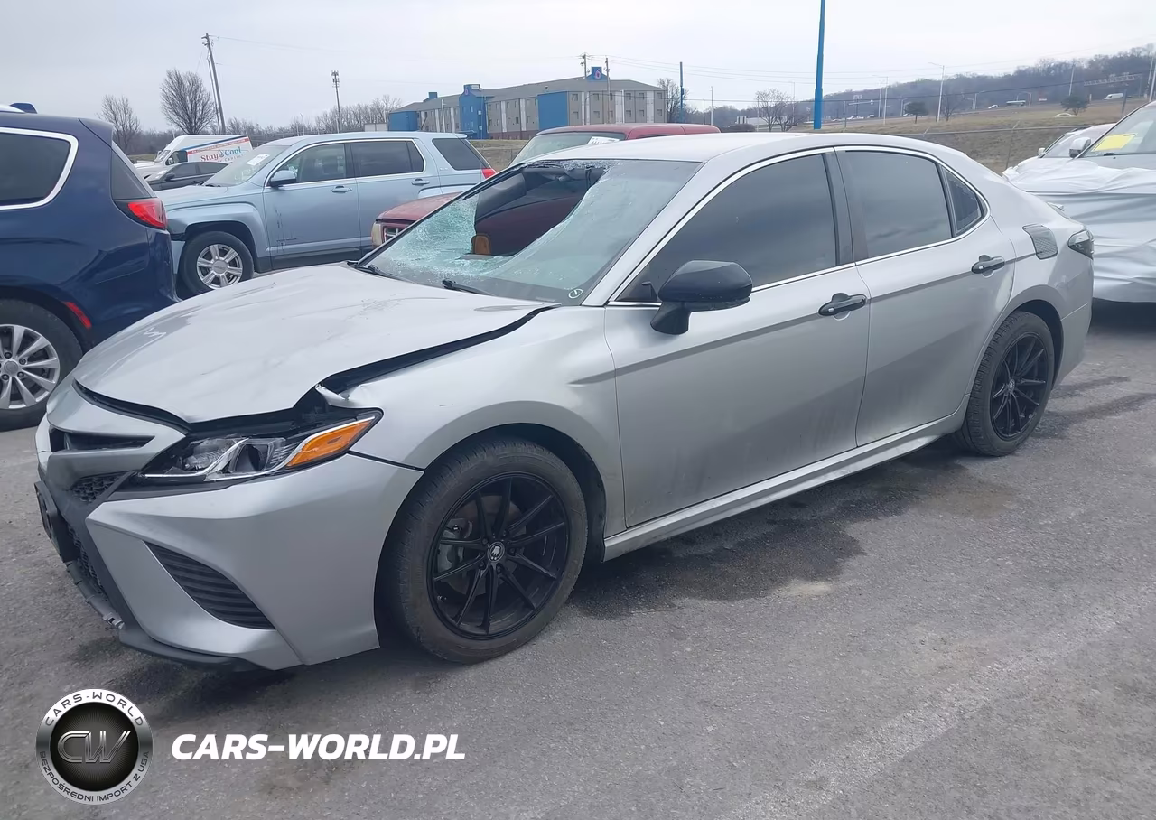 2018 Toyota Camry Se VIN:4T1B11HK6JU158088 - 2
