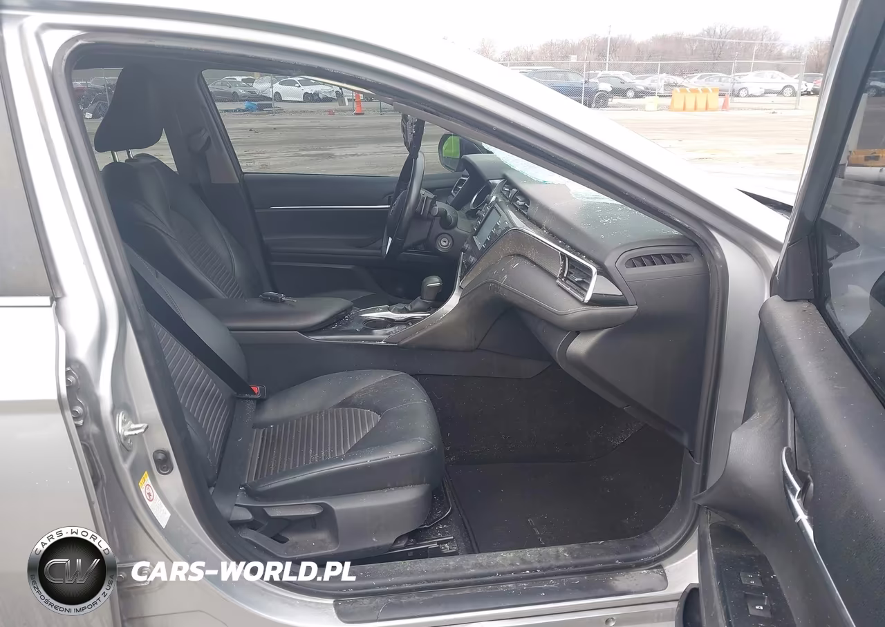 2018 Toyota Camry Se VIN:4T1B11HK6JU158088 - 5
