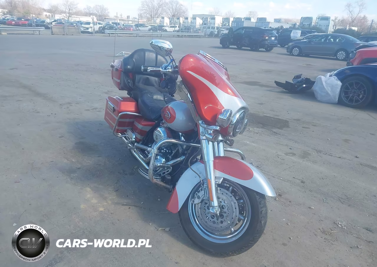 2008 Harley-Davidson Flhtcuse3