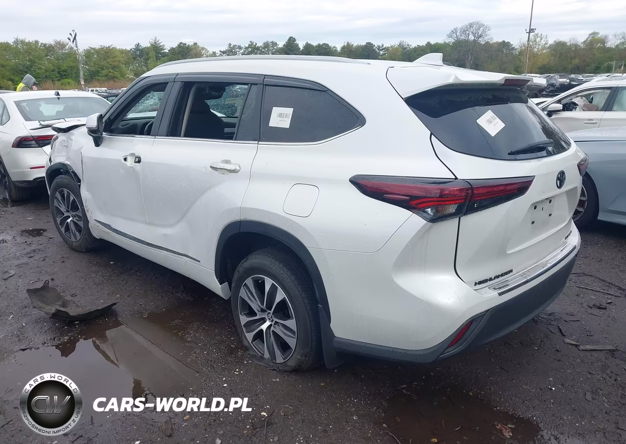 2024 Toyota Highlander Xle VIN:5TDKDRBH9RS543894 - 3