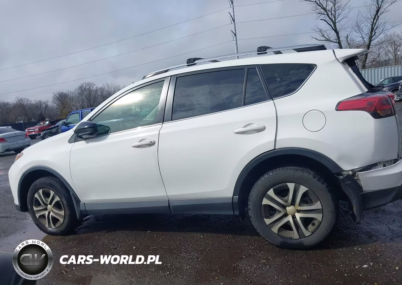 2016 Toyota Rav4 Le VIN:JTMBFREV6GJ094714 - 14