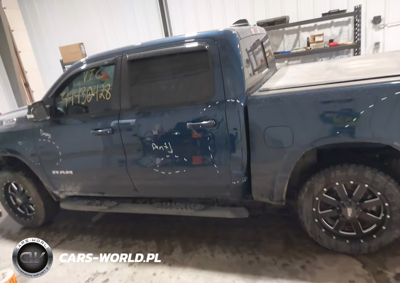 2021 Ram 1500 Big Horn 4X4 5'7 Box VIN:1C6SRFFT9MN526503 - 14