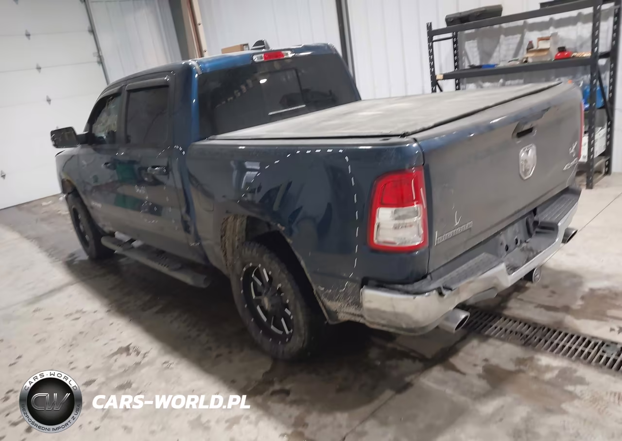 2021 Ram 1500 Big Horn 4X4 5'7 Box VIN:1C6SRFFT9MN526503 - 3