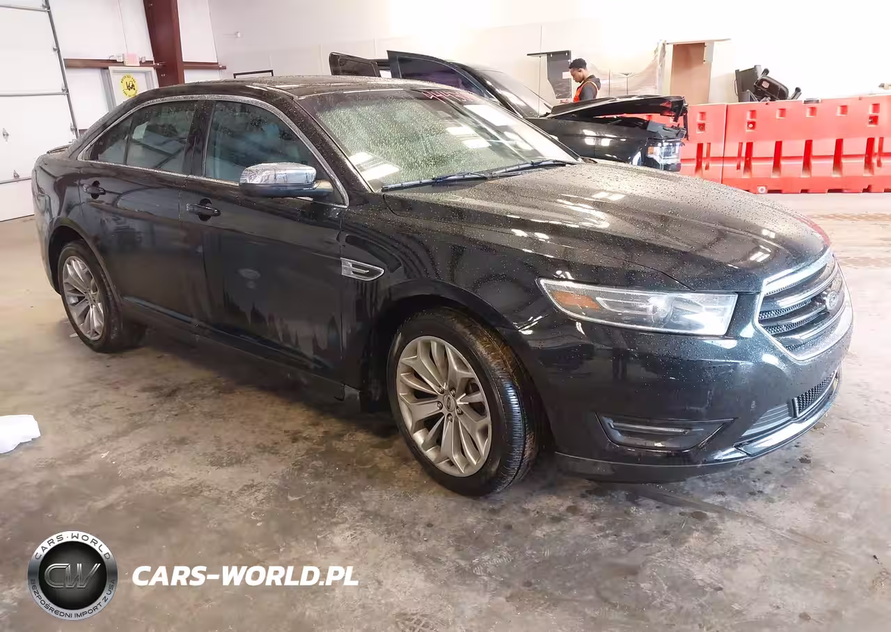 2018 Ford Taurus Limited