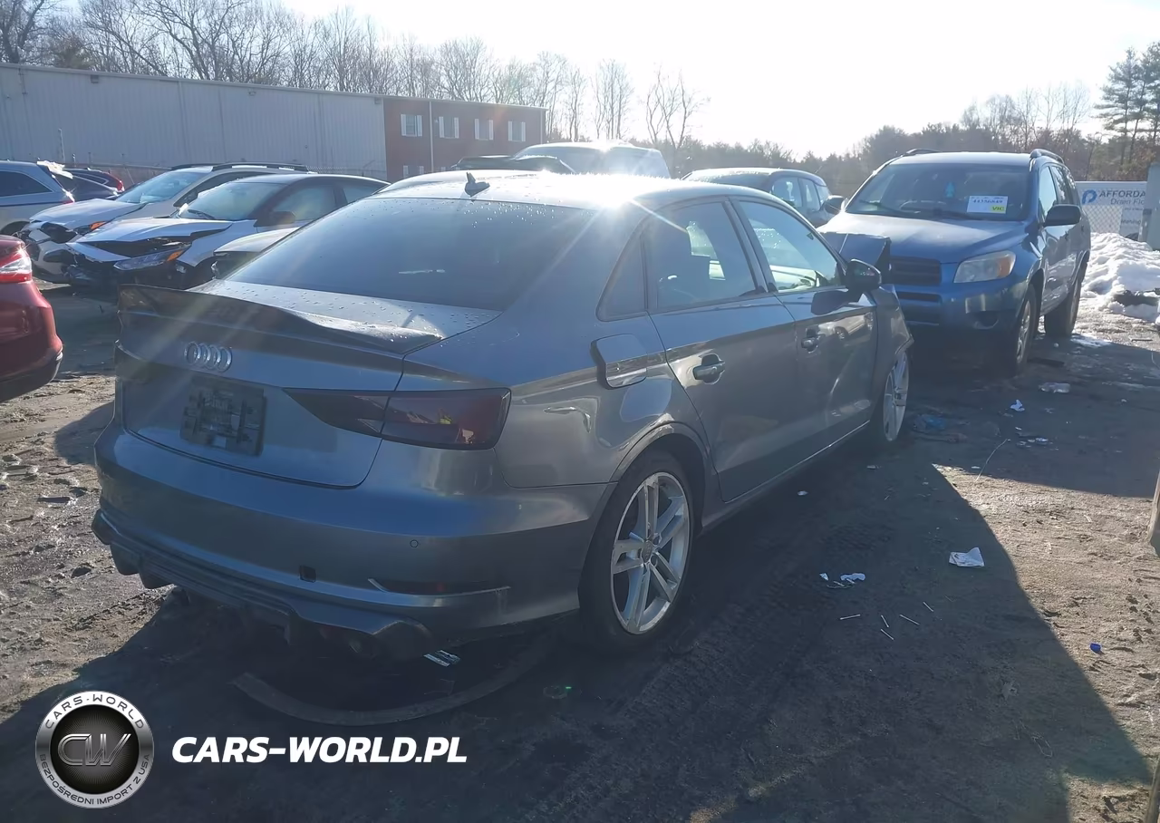 2018 Audi A3 2.0T Premium-2.0T Tech Premium VIN:WAUB8GFF5J1002180 - 4