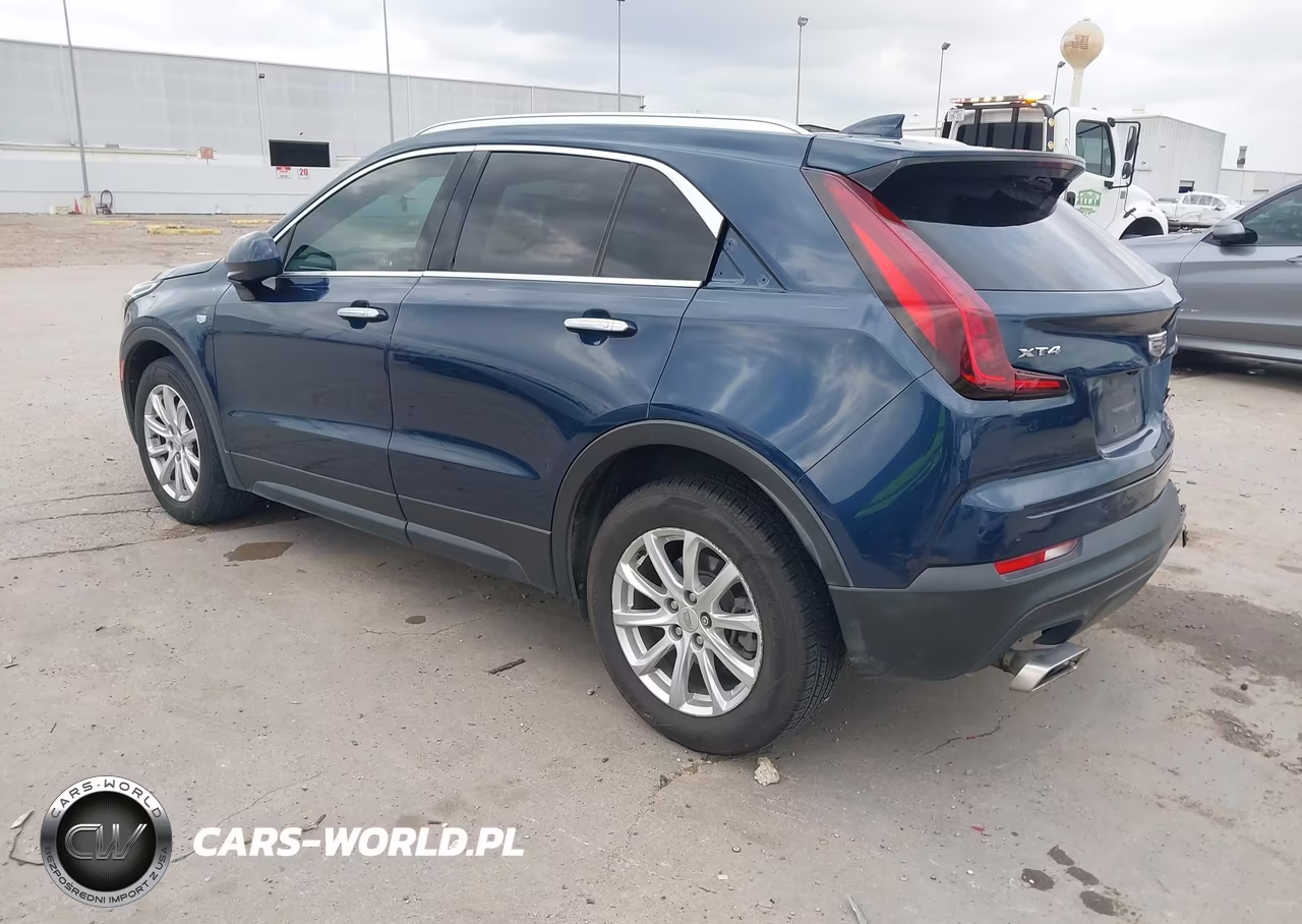 2019 Cadillac Xt4 Luxury VIN:1GYAZAR45KF135121 - 3