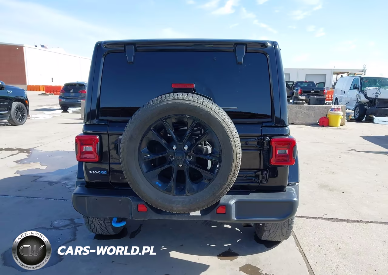 2022 Jeep Wrangler 4Xe Unlimited Sahara 4X4 VIN:1C4JJXP61NW271027 - 17