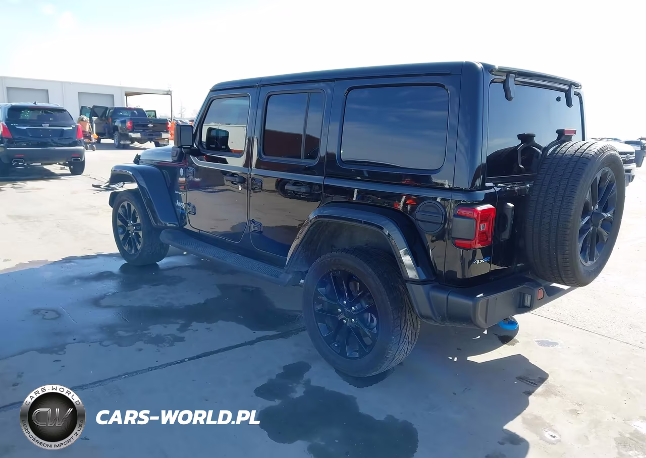 2022 Jeep Wrangler 4Xe Unlimited Sahara 4X4 VIN:1C4JJXP61NW271027 - 3