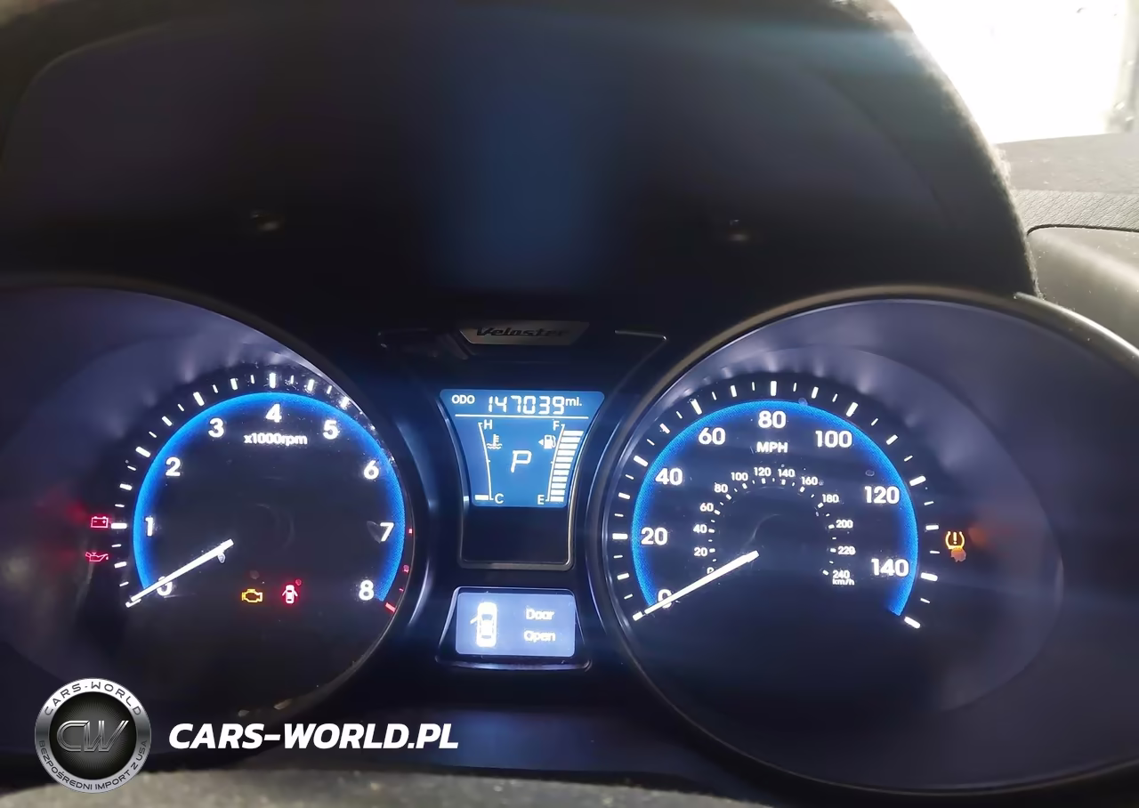 2014 Hyundai Veloster Turbo W-Black VIN:KMHTC6AE9EU206883 - 7