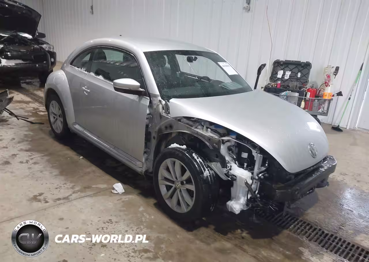 2013 Volkswagen Beetle 2.0L Tdi