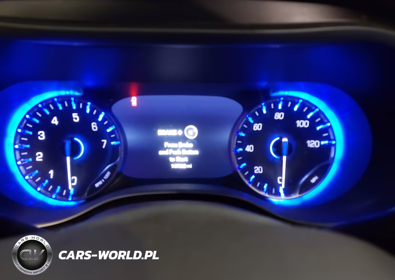 2017 Chrysler Pacifica Touring-L Plus VIN:2C4RC1EG8HR551045 - 7