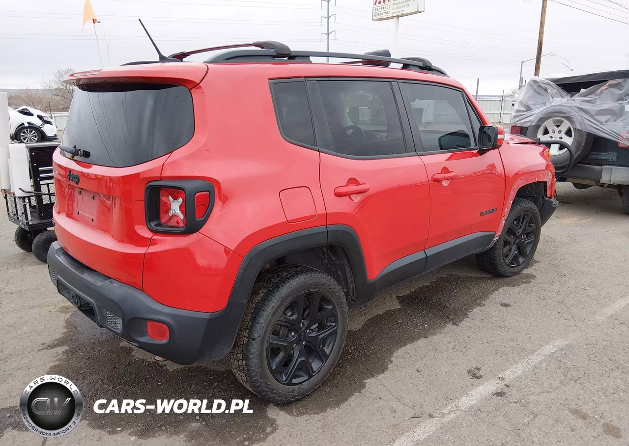 2017 Jeep Renegade Altitude 4X4 VIN:ZACCJBBB4HPG58818 - 4