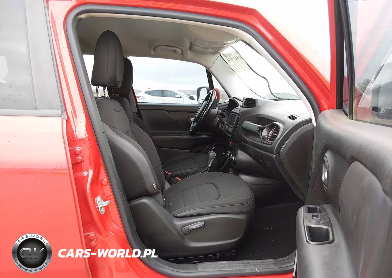 2017 Jeep Renegade Altitude 4X4 VIN:ZACCJBBB4HPG58818 - 5