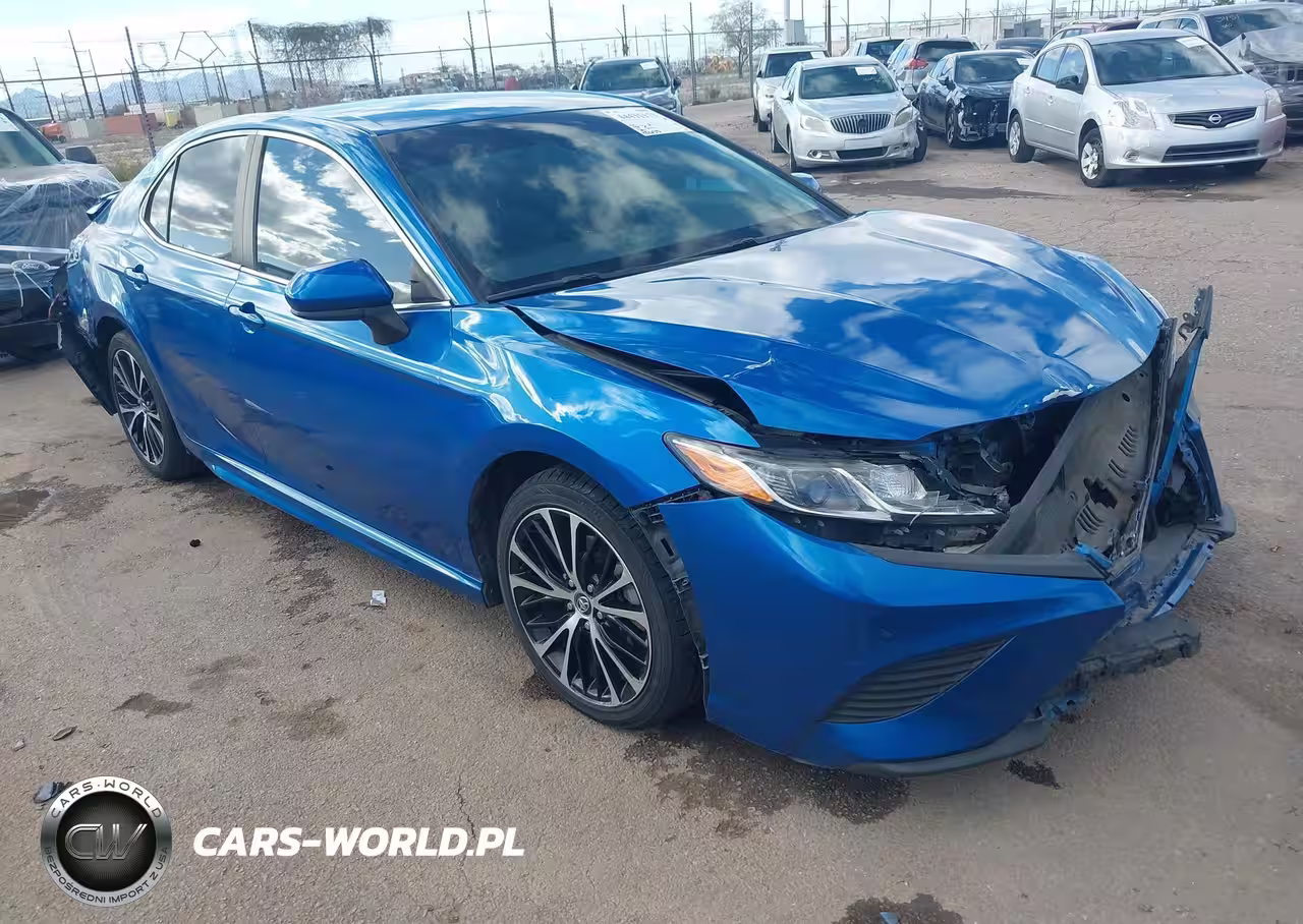 2020 Toyota Camry Se