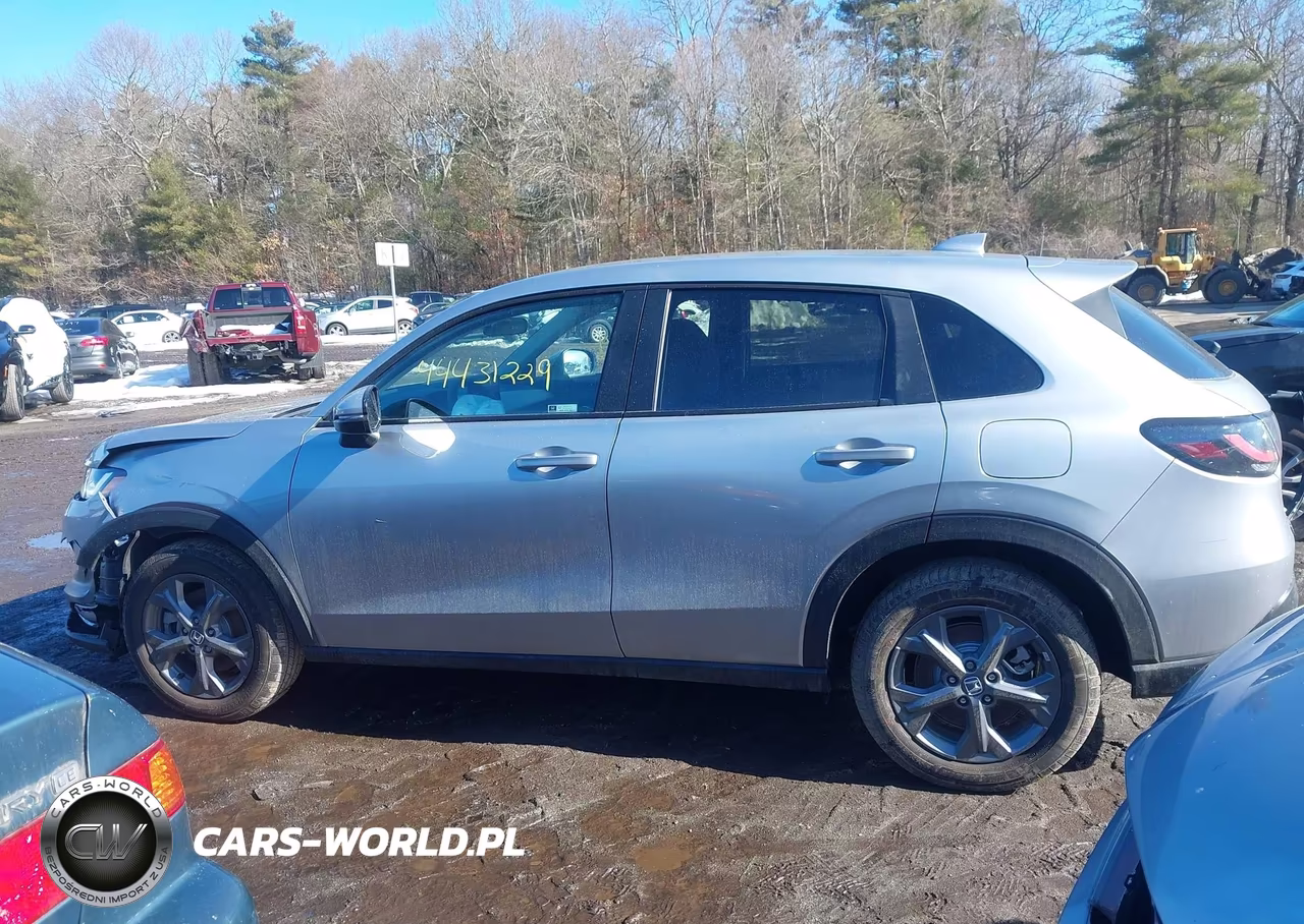 2026 Honda Hr-V Awd Lx VIN:3CZRZ2H35TM748326 - 14