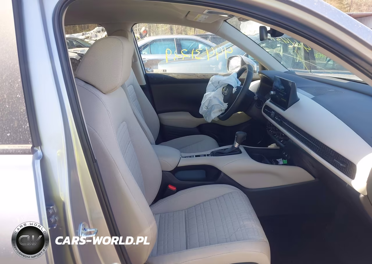 2026 Honda Hr-V Awd Lx VIN:3CZRZ2H35TM748326 - 5